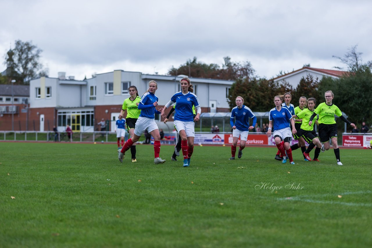 Bild 254 - B-Juniorinnen TSV Schoenberg - Holstein Kiel : Ergebnis: 0:23